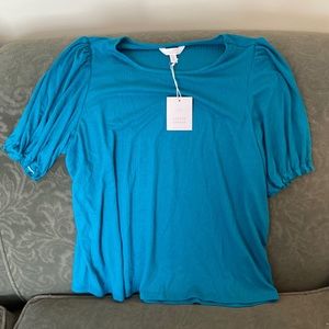 Woman’s top, from Lauren Conrad. New. 1X